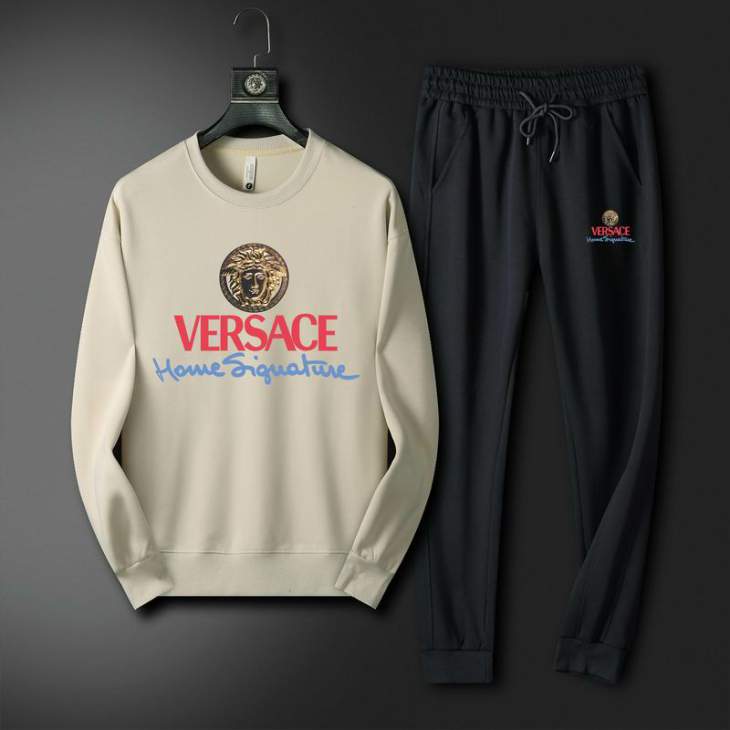 Picture of Versace Sweater Suits _SKUVersaceM-4XL11Lr31842862